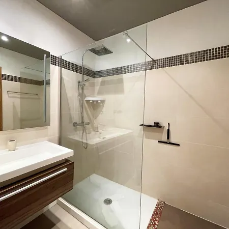 Superbe Vue Avec Parking. Apartmán