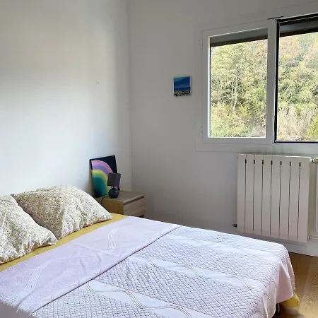 Apartment Superbe Vue Avec Parking.